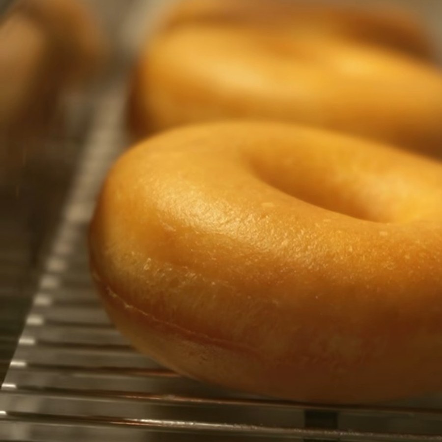Donuts on cooling rack